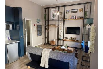 Just Off Long - Inner City Gem Apartment, Cape Town - 4