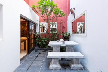 Central CAPE TOWN, Stylish home, with PRIVATE COURTYARD Guest house, Cape Town - 5