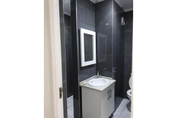 CARIBBEAN ESTATES 45 MONTEGO BAY Apartment, Port Edward - 4