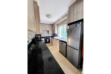 Caribbean Estates Number 30 & 32 Apartment, Port Edward - 4