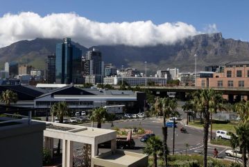 Carradale 401 Apartment, Cape Town - 1