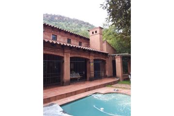 Casa La Mer only accessible by 4x4, suv Guest house, Hartbeespoort - 3