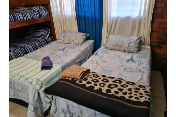 Cassiandra Place unit 1 Apartment, Richards Bay - 4