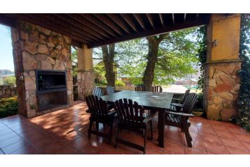 Catmandu Guest house, Dullstroom - 2