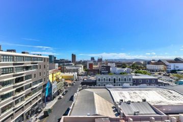 Central, Sophisticated Luxury at The Harri w Views Apartment, Cape Town - 4