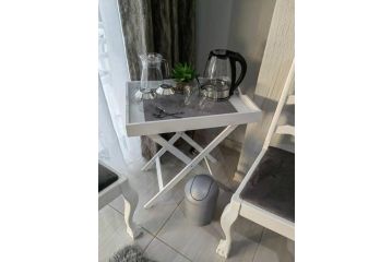 CH OR Tambo International Airport Accommodation 1 Apartment, Boksburg - 4