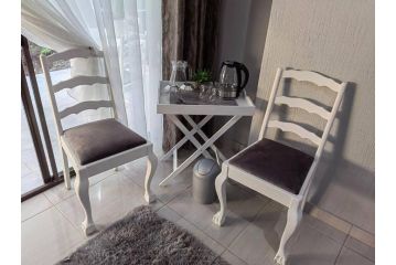 CH OR Tambo International Airport Accommodation 1 Apartment, Boksburg - 1