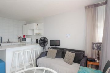 Chakas Cove 101 Apartment, Ballito - 4