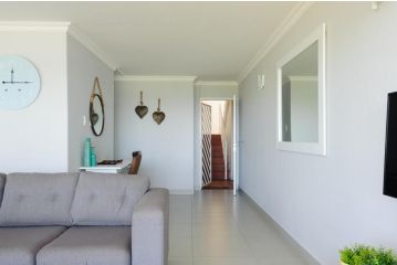 Chakas Cove 8 Apartment, Ballito - 3