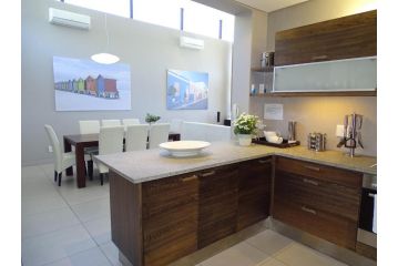 Chapman's Peak Penthouse Apartment, Hout Bay - 3