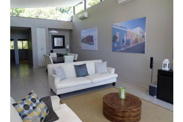 Chapman's Peak Penthouse Apartment, Hout Bay - 1