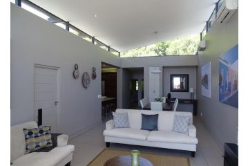 Chapman's Peak Penthouse Apartment, Hout Bay - 2
