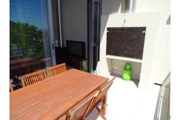 Chapman's Peak Penthouse Apartment, Hout Bay - 5