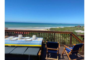 Charlotte at Paradise Beach Chalet, Jeffreys Bay - 2