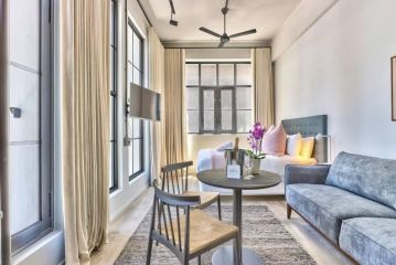 Charming Corner Unit at The Harri in The East City Apartment, Cape Town - 2