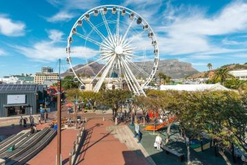 Charming Corner Unit at The Harri in The East City Apartment, Cape Town - 3