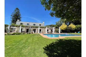 Charming Guest Suite in the Constantia Wine Valley Apartment, Cape Town - 1