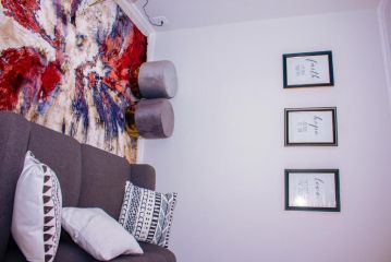 Charms and bows studio apartment -near ORT airport Apartment, Boksburg - 1