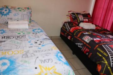 Cheerful 2 Bed with Braai Area 5min Waking distance to a Golf Course Apartment, Pretoria - 5