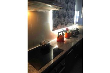 3-bedroom Townhouse in Pretoria Apartment, Pretoria - 3