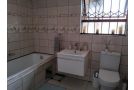Cheerful Family Holiday Home Guest house, Brakpan - thumb 5