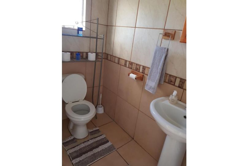 CHEETAH MANOR #1 Apartment, Bloemfontein - imaginea 5