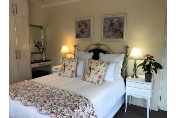 Cherry Berry Guest house, George - 5