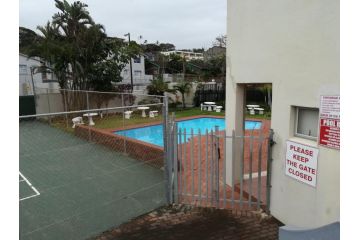 Chesapeake Bay 44 Apartment, Margate - 2