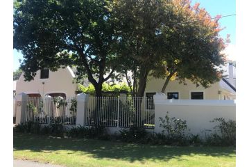 Chinta Guest house, Hermanus - 1