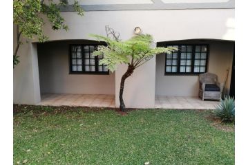 Church Road Apartment, Port Elizabeth - 1