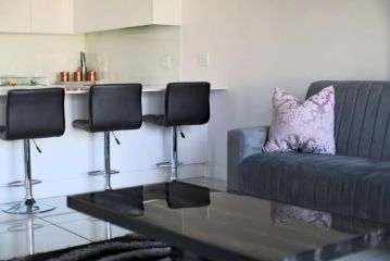 Stunning Apartment with City View, Outdoor Pool, Gym, de Waterkant, Cape Town Apartment, Cape Town - 1