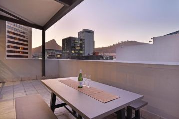 City Penthouse on St Georges Apartment, Cape Town - 4