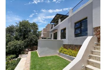 CityView, a stunning modern apartment Apartment, Johannesburg - 1