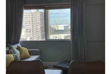 CJâ€™s OceanCityView Modern Secure 1 bed apartment Apartment, Cape Town - 3