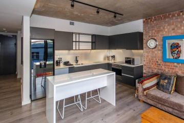 Classy 1 bedroom in The Signature De Waterkant Apartment, Cape Town - 1