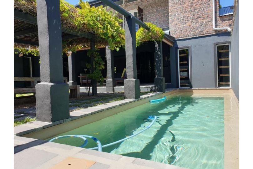 CLEMENT ONE, a villa for family & friends Guest house, Cape Town - imaginea 15