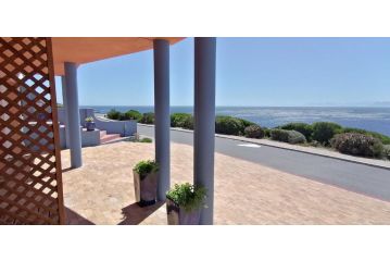 Nietverdiend Apartment, Gansbaai - 4