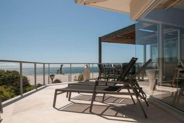 Clifton 3rd Beach house - Breathtakingly Beautiful Views! Guest house, Cape Town - 4