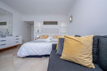 Clifton Beach Studio Apartment, Cape Town - 3