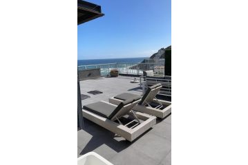 Clifton Penthouse Apartment, Cape Town - 3