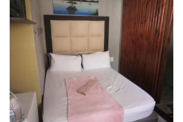 Cloud 9 Accommodation Guest house, Roodepoort - 4