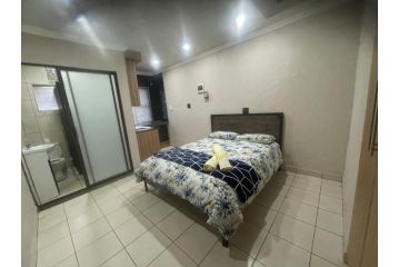 Cloud Stay Guest house, Klerksdorp - 2