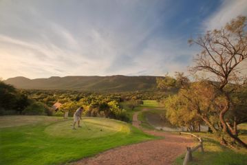 First Group Magalies Park Hotel, Hartbeespoort - 5