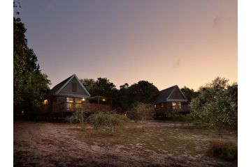 First Group Sodwana Bay Lodge Self Catering Chalet, Sodwana Bay - 2