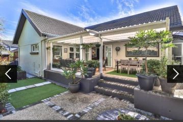 Relaxed holiday home with fire pit Guest house, Hermanus - 2