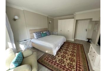 Constantiaberg Guest house, Cape Town - 5