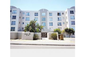 Convenience By The Beach Apartment, Cape Town - 1