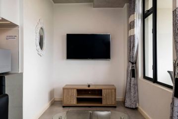 Coral Point Sibaya Executive 1 bedroom apartment Apartment, Umdloti - 5