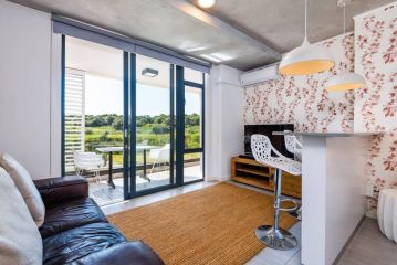 Coral Point Studio Suite Apartment, Umdloti - 3