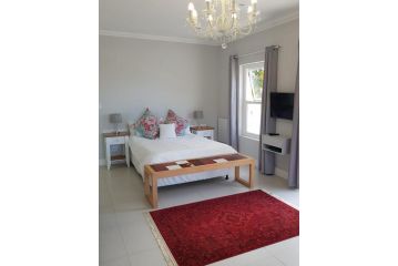 Coral Tree Apartment, Hermanus - 5